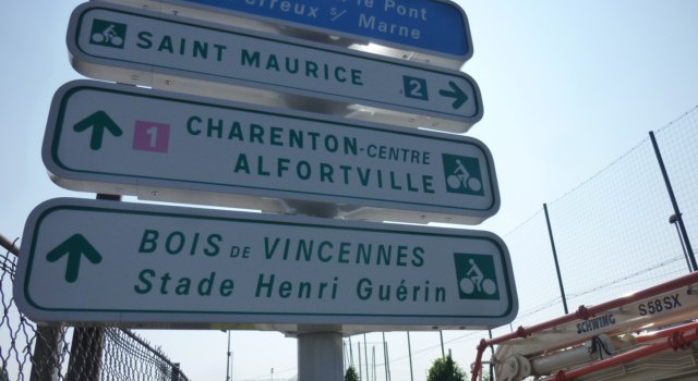 Balade : Place au vélo teste l’itinéraire cyclable de Charenton à Paris Bercy