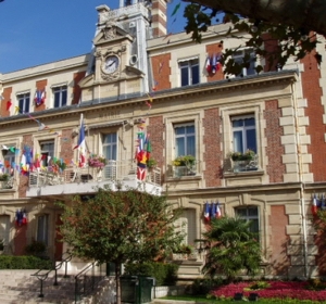 Municipales Alfortville : Luc Carvounas (PS) tâcle François Tanguy (Modem-Udi)