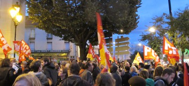 Manifestation contre le Front-National : 250 personnes devant la mairie de Champigny