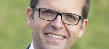 Luc Carvounas élu à l’unanimité président des maires du Val de Marne
