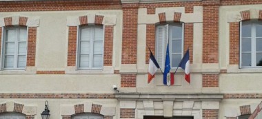 Affichage illégal à Arcueil : la sanction du conseiller FN annulée