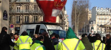 Les collecteurs de la Sita Vitry-sur-Seine déchargent leurs maux à Paris