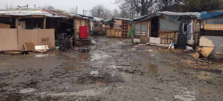 Ile-de-France : 6 propositions d’élus pour résorber les bidonvilles roms
