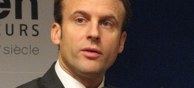 Emmanuel Macron visite Silver Innov à Ivry-sur-Seine