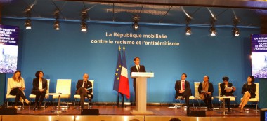 Manuel Valls détaille son plan contre le racisme et l’antisémitisme depuis Créteil