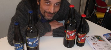 Alain Belamiri prépare sa troisième bière made in Vitry-sur-Seine