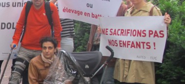 Manifestation pour les ouvertures de classes dans le Val-de-Marne