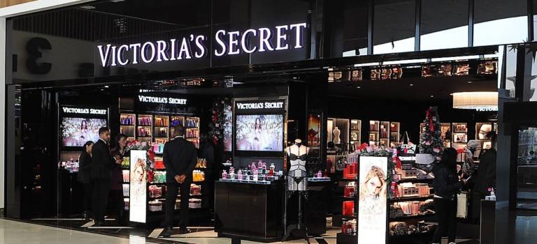 La première boutique Victoria’s Secret de France  ouvre à Orly Ouest