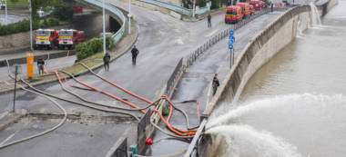 Inondations: 5000 m3 d’eau pompées à l’échangeur de la porte de Bercy