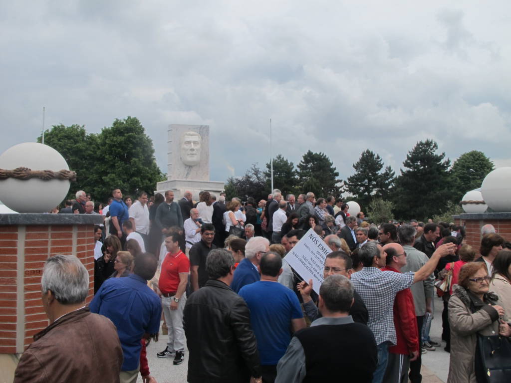 louis talamoni champigny monument hommage portugal champigny portrait histoire bidonville (9)