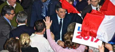 François Fillon acclamé par les siens à Maisons-Alfort