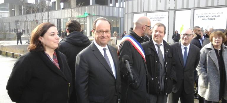 François Hollande en visite à Ivry-sur-Seine pour témoigner d’une banlieue apaisée