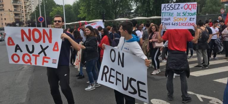 Ivry-sur-Seine: mobilisation pour Roméo, lycéen menacé d’expulsion