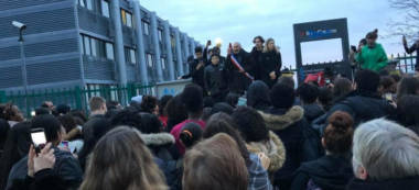 Tags d’élèves contre Macron et leur proviseure : perquisitions et réactions