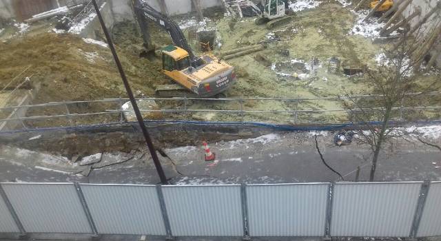 Villiers-sur-Marne:  un chantier provoque l’effondrement d’un trottoir