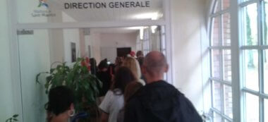 Hôpitaux de Saint-Maurice : occupation du bureau de la directrice