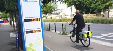 Un totem pour compter les vélos à Ivry-sur-Seine