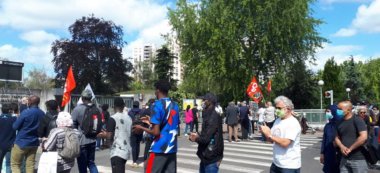 Rassemblement devant la préfecture de Créteil pour les étudiants sans-papiers