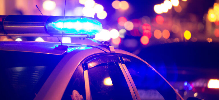 Deux policiers mis en examen après avoir blessé par balles des automobilistes à Stains il y a un an