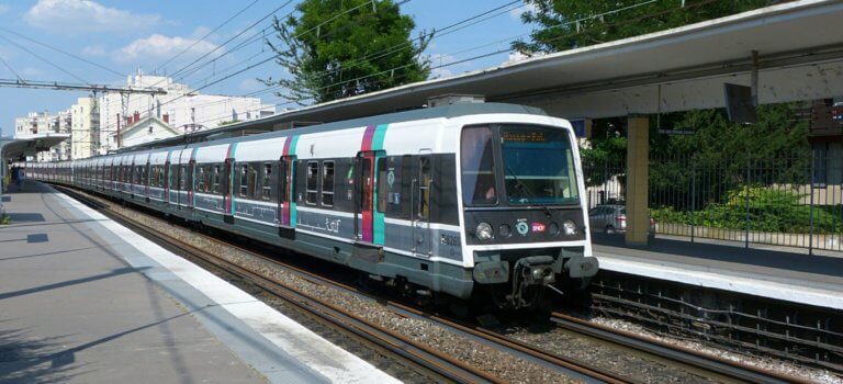 RER B – Ile-de-France: Alstom Bombardier Transport lâche la RATP et la SNCF