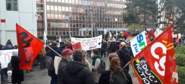 Rentrée 2021: plusieurs centaines de manifestants au rectorat de Créteil