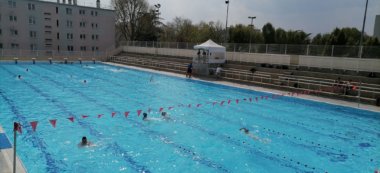A Villejuif, la réouverture de la piscine en plein air réjouit