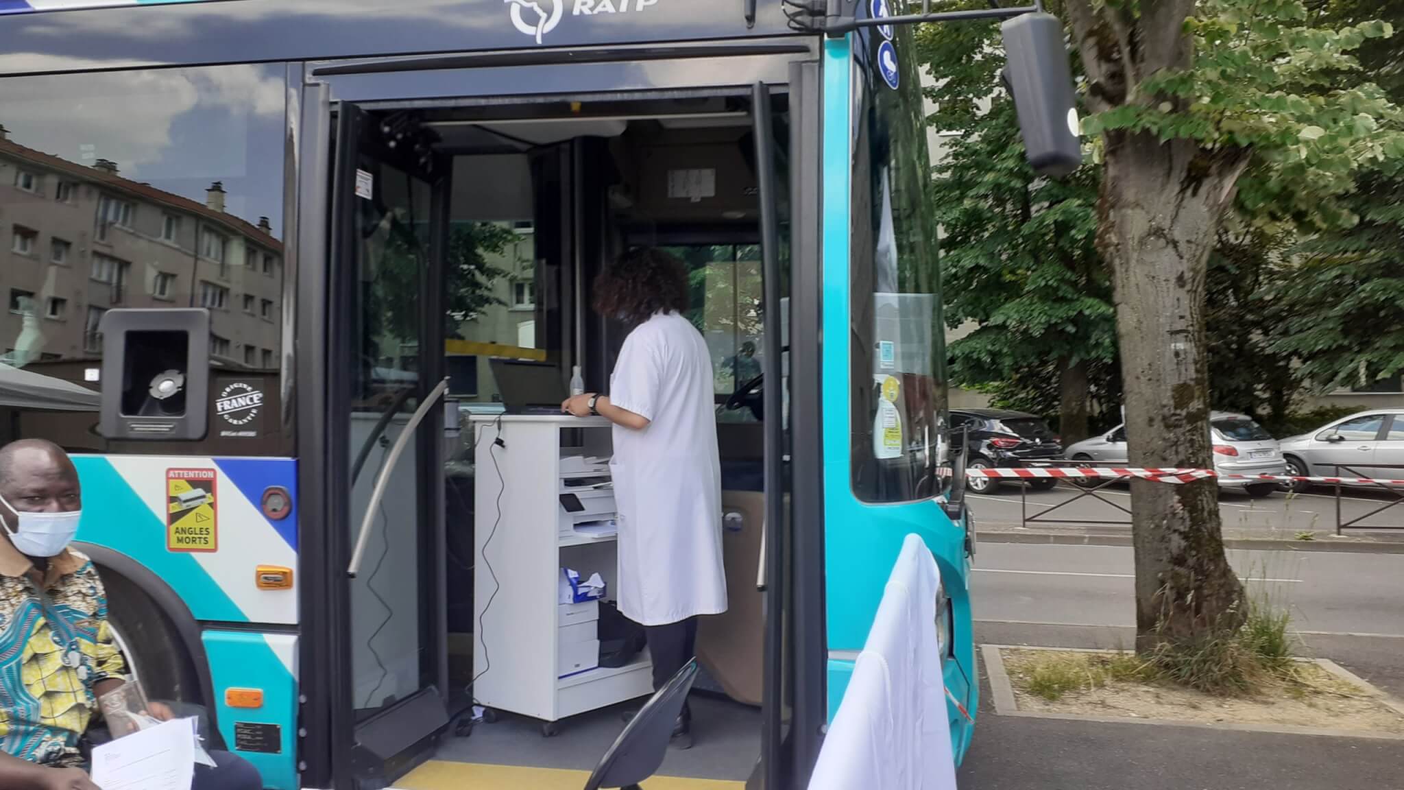 Villejuif: the vaccinobus will continue, now funded by the State