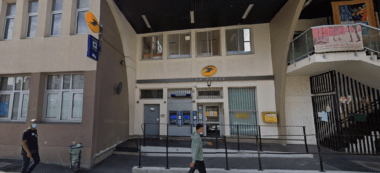 Rassemblements contre la fermeture des bureaux de poste à Ivry-sur-Seine et Villejuif
