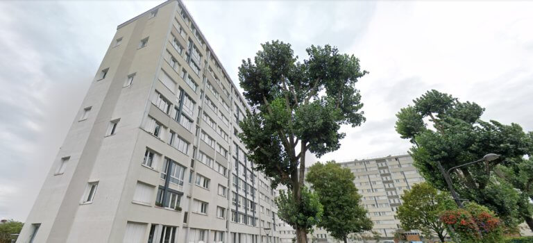 Vitry-sur-Seine: bientôt 2 mois sans ascenseur dans la tour de 10 étages