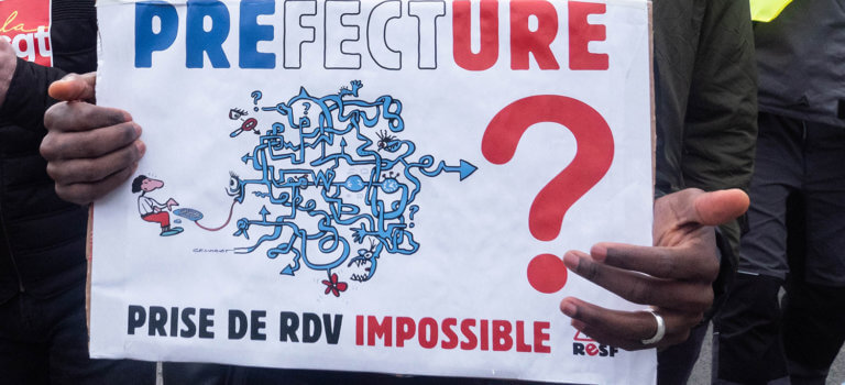L’impossible RDV en préfecture pour les titres de séjour : manifestations en Ile-de-France