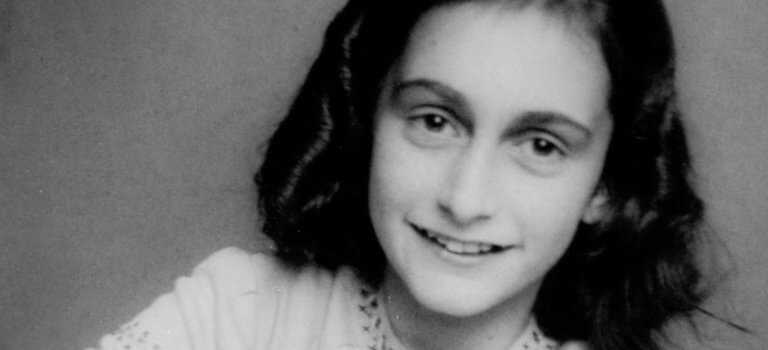 Devenez guide bénévole pour l’exposition Anne Frank !