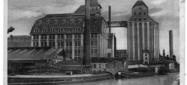 Le Canal de l’Ourcq, 200 ans d’histoire #2 : de l’industrialisation à la gentrification