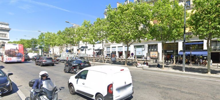 Immobilier à Paris : les Champs Elysées restent une valeur sûre