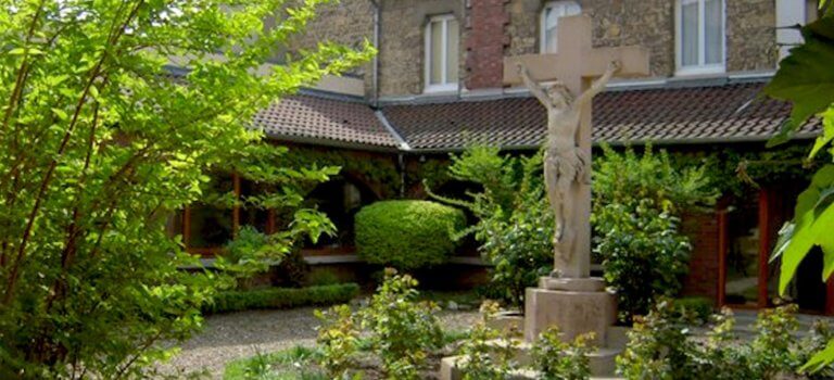 Le devenir du Carmel de Nogent-sur-Marne percuté par les abus sexuels d’un ancien prêtre