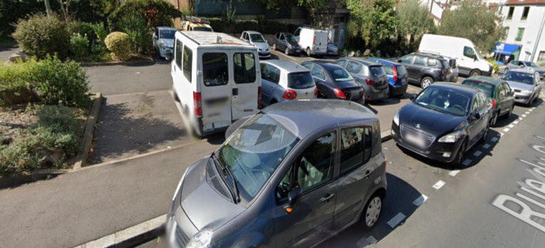 Le débat sur le stationnement fait rage à Arcueil, et divise la majorité