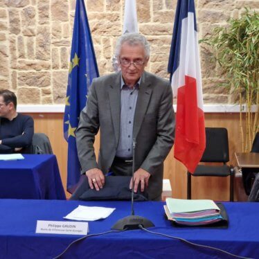 Le blocage municipal de Villeneuve-Saint-Georges entraîne des annulations des prêts de salles