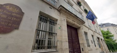 Paris : le lycée Sophie Germain bloqué contre la loi immigration