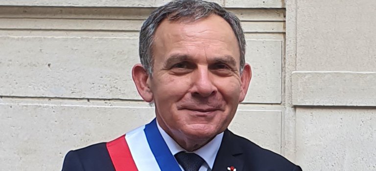 Le sénateur Szpiner crée un groupe LR anti-Dati au Conseil de Paris