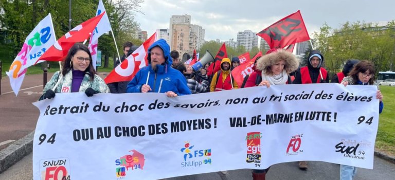 Val-de-Marne : des enseignants ont fait grève ce lundi, et manifesté leur colère à Créteil