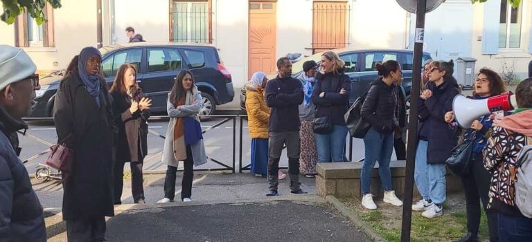 Ivry-sur-Seine : mobilisation contre les absences non remplacées à l’école Maurice Thorez