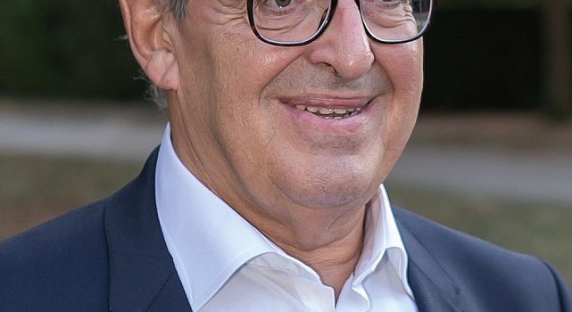 Décès de Francis Chouat, ancien maire d’Evry et ex-député de l’Essonne