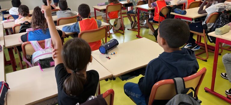 Éducation en Seine-Saint-Denis : les propos de la ministre sur le taux d’encadrement mettent le feu aux poudres