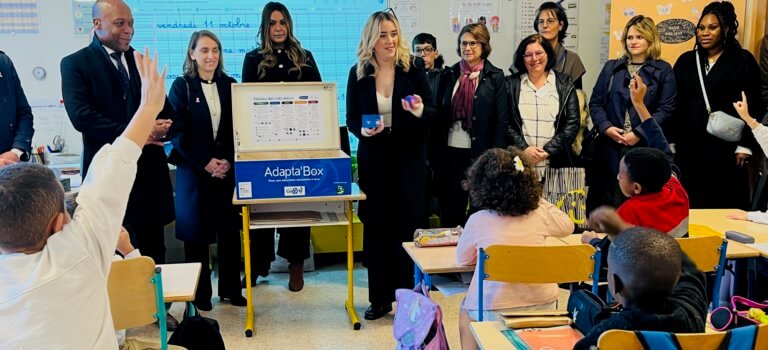 Gagny, Rosny, Choisy… l’Adapta’box testée dans les écoles de 5 villes d’Ile-de-France, pour faciliter l’apprentissage des enfants en situation de handicap