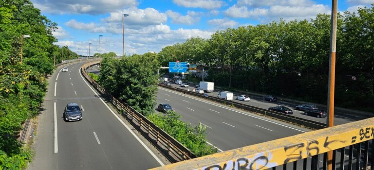 Un arrêté préfectoral limite à 70km/h la vitesse sur l’autoroute A4, aux abords de Paris