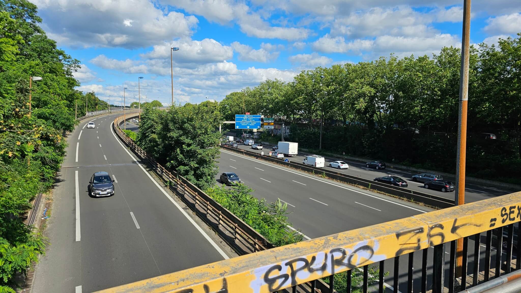 Un arrêté préfectoral limite à 70km/h la vitesse sur l'autoroute A4, aux abords de Paris