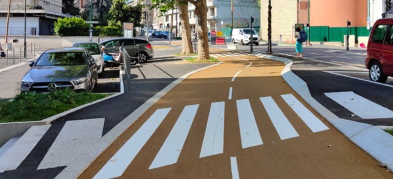 Pistes cyclables en Hauts-de-Seine : le Collectif vélo Ile-de-France apprécie l’accélération, mais réclame plus d’aménagements transitoires 