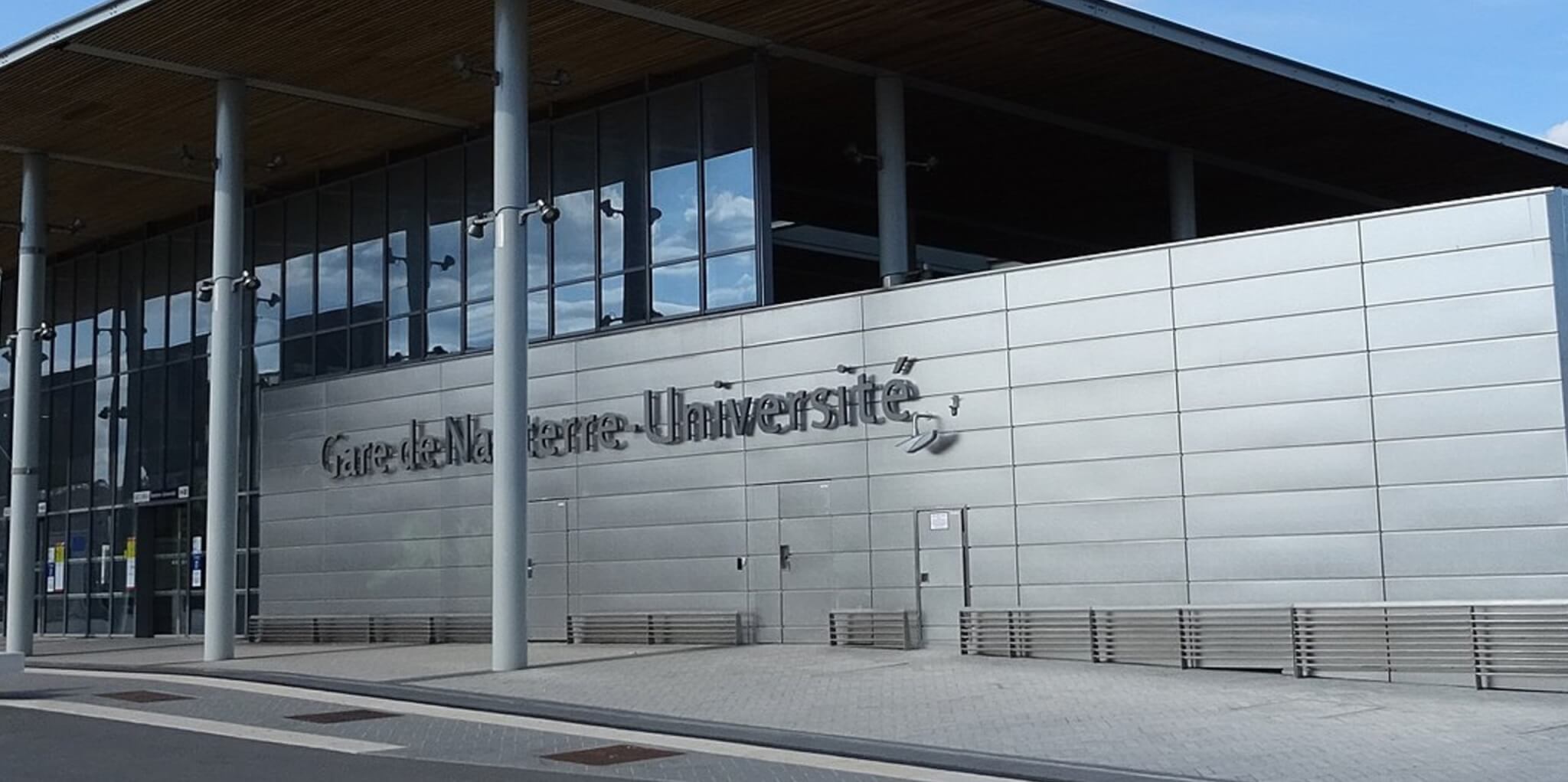 Un agent de la RATP mis en examen pour violences volontaires après qu'un jeune de 19 ait été percuté par un RER A à Nanterre Université