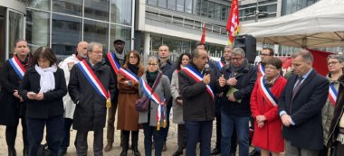 Élus de tous bords et salariés unis contre le départ de Sanofi Gentilly à La Défense