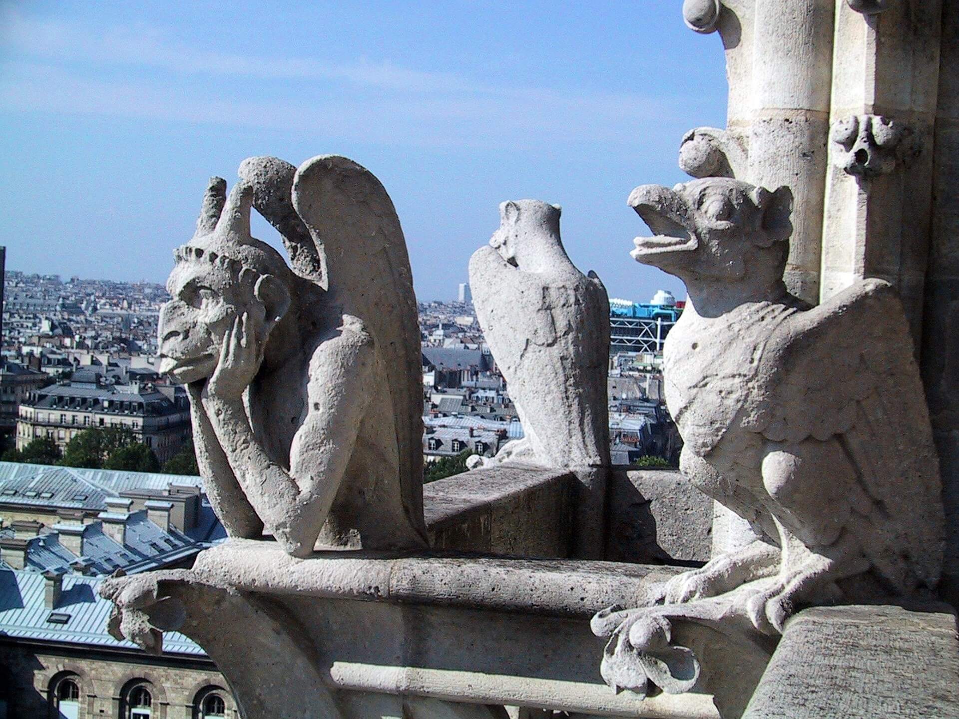 Les cloches de Notre-Dame de Paris ont de nouveau sonné après 2034 jours de silence