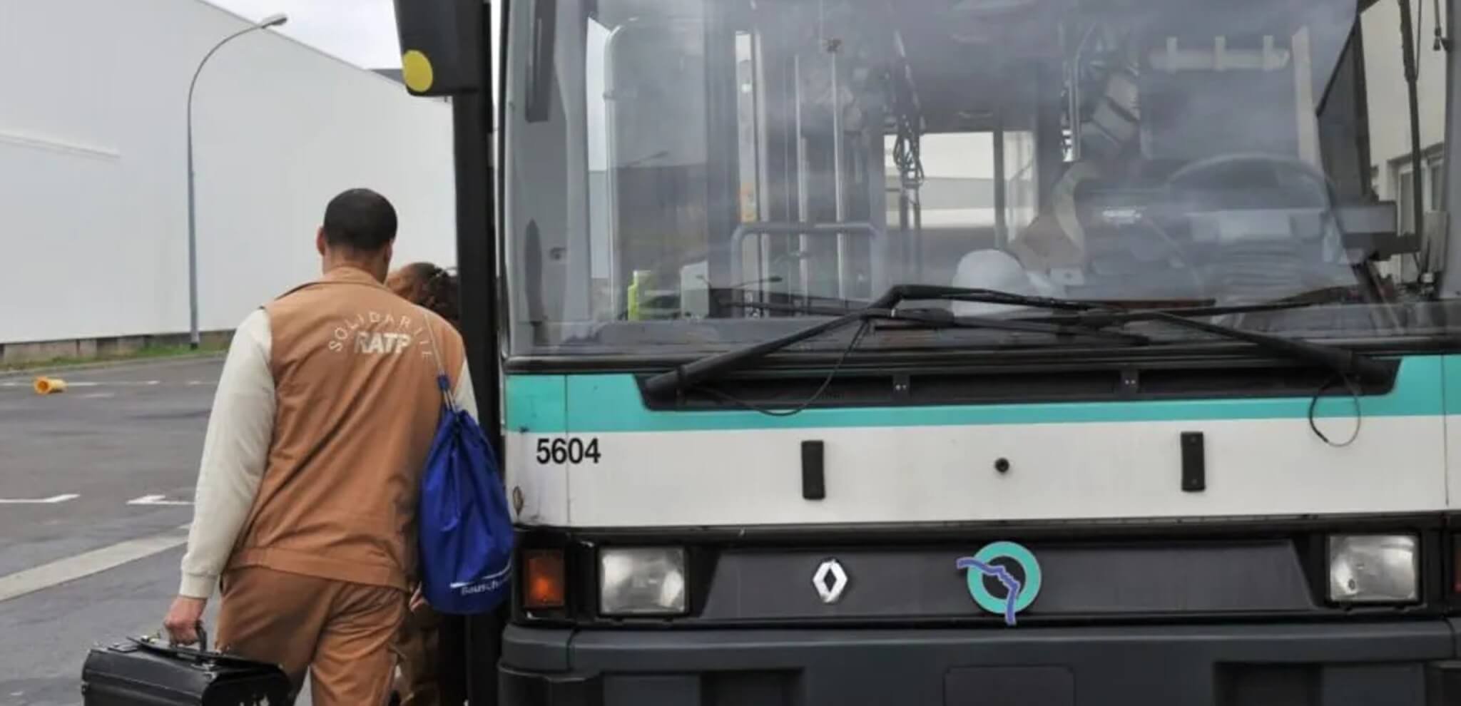 De plus en plus de jeunes dorment dans le métro, constate le Recueil social de la RATP